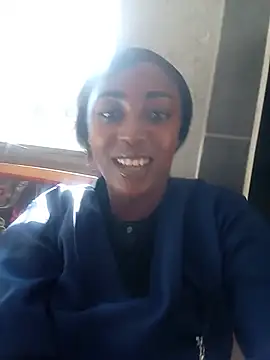 Snapshot of CocoButterxox chatting on June 12, 2026, 11:53 am CocoButterxox online show from June 12, 2026, 11:53 am