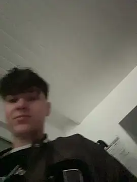 ravenryx online show from March 31, 2026, 2:06 pm