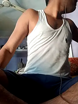 HotteboyShubh online show from March 4, 2026, 5:35 am