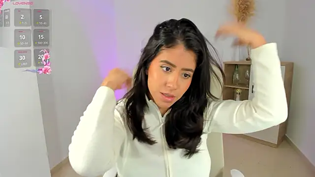 Sussan Monroe online show from February 11, 2026, 8:52 am