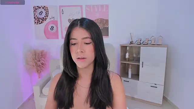 Sussan Monroe online show from April 16, 2026, 8:26 am