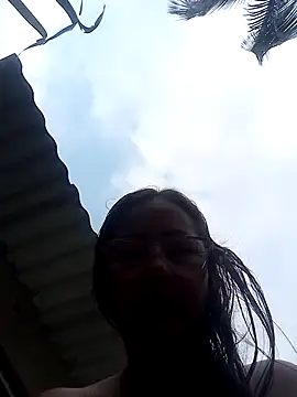 Snapshot of Salome_69 chatting on March 3, 2026, 12:11 pm Salome 69 online show from March 3, 2026, 12:11 pm