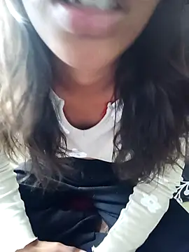 Snapshot of Tanni_007 chatting on February 6, 2026, 11:13 am Tanni 007 online show from February 6, 2026, 11:13 am