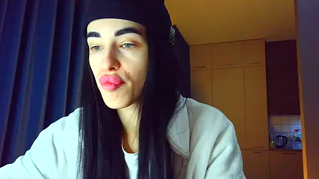 Snapshot of Vlada_Elfie chatting on January 18, 2026, 3:38 pm Vlada Elfie online show from January 18, 2026, 3:38 pm