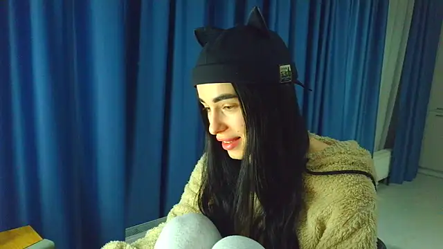 Snapshot of Vlada_Elfie chatting on February 24, 2026, 6:28 pm Vlada Elfie online show from February 24, 2026, 6:28 pm