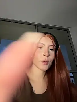 Snapshot of alesziarose_ chatting on February 12, 2026, 11:22 pm alesziarose online show from February 12, 2026, 11:22 pm