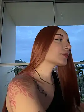 Snapshot of alesziarose_ chatting on February 15, 2026, 11:23 pm alesziarose online show from February 15, 2026, 11:23 pm