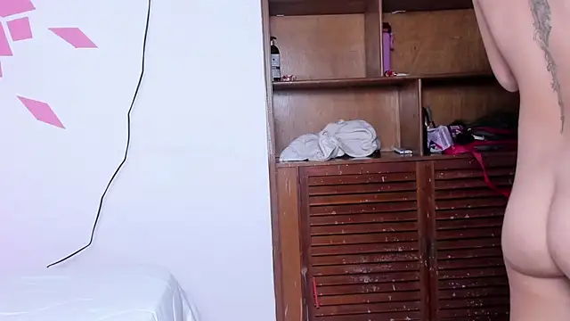 miiaa m1 online show from April 12, 2026, 7:19 pm