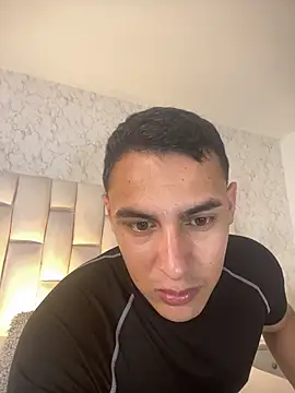 MassimoCo  online show from March 11, 2026, 11:33 pm