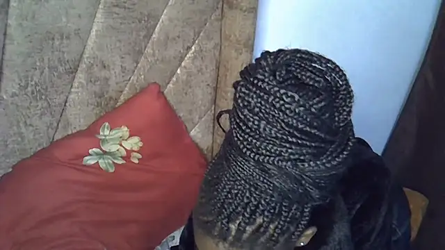 Snapshot of smily_sophia chatting on January 13, 2026, 8:36 pm smily sophia online show from January 13, 2026, 8:36 pm