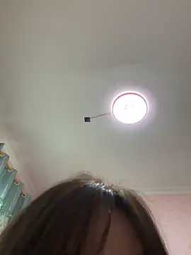  xiaoxinxin  online show from February 12, 2026, 3:12 am