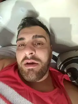 Snapshot of Attila98 chatting on February 6, 2026, 9:01 am Attila98 online show from February 6, 2026, 9:01 am