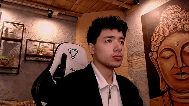 Snapshot of Matt_Wolf_ chatting on January 14, 2026, 11:16 am Matt Wolf online show from January 14, 2026, 11:16 am