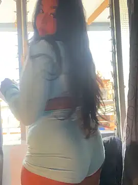 Isabella Belmont online show from February 2, 2026, 7:12 pm