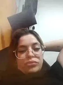 gisequeen online show from January 9, 2026, 8:32 pm