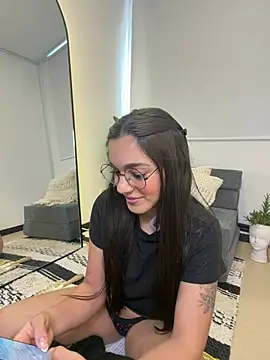 Snapshot of EVA_WILD1 chatting on February 21, 2026, 8:32 pm EVA WILD1 online show from February 21, 2026, 8:32 pm