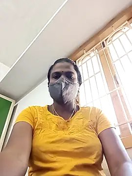 Snapshot of Tamil_Maha69 chatting on February 19, 2026, 2:40 am Tamil Maha69 online show from February 19, 2026, 2:40 am