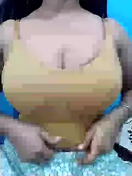 hot ashiya online show from March 25, 2026, 1:06 pm