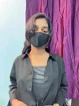 Snapshot of HotxAnamika chatting on February 3, 2026, 9:47 am HotxAnamika online show from February 3, 2026, 9:47 am