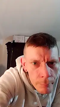 Der Schoene Penis online show from January 13, 2026, 10:15 pm