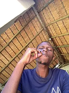 Snapshot of kwandero1234 chatting on February 5, 2026, 10:31 am kwandero1234 online show from February 5, 2026, 10:31 am