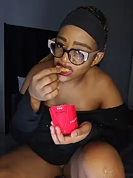 Sultrydiva1 online show from February 1, 2026, 6:50 pm