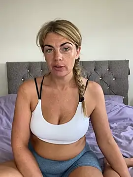 Scarlett the girlnextdoor online show from June 23, 2026, 10:13 am