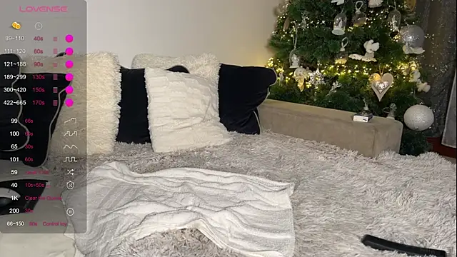 NatashaRedX online show from January 12, 2026, 3:06 pm