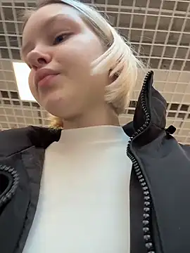 AshleyMur online show from March 26, 2026, 3:34 am