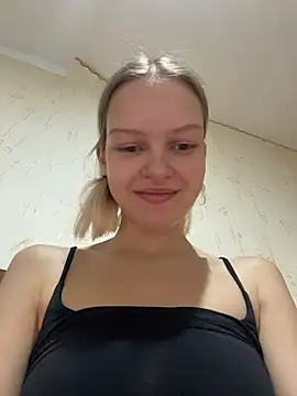 AshleyMur online show from July 17, 2026, 4:52 am