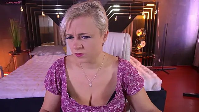 CrystalVibe online show from March 15, 2026, 6:19 am