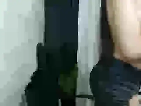 Pretty Lys online show from March 31, 2026, 2:24 am