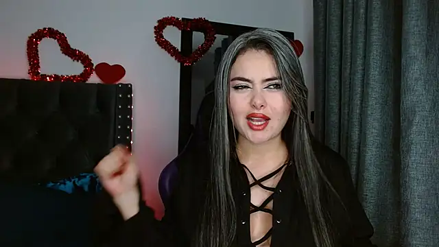 VegaLyra  online show from February 13, 2026, 9:44 pm