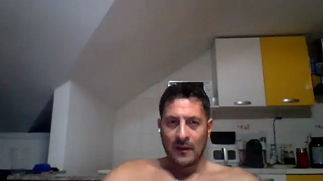 Snapshot of colosone chatting on November 2, 2025, 7:49 pm colosone online show from November 2, 2025, 7:49 pm