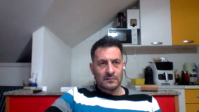 colosone online show from April 2, 2026, 3:42 pm
