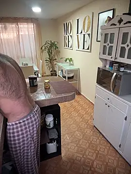 wolfbucker online show from March 25, 2026, 1:17 pm