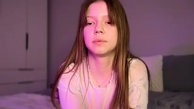 karalinhks online show from February 28, 2026, 10:33 pm