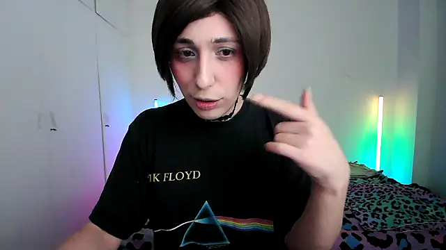 HoneyValentine online show from February 12, 2026, 9:54 pm