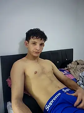 KaenAngel online show from April 1, 2026, 1:17 am