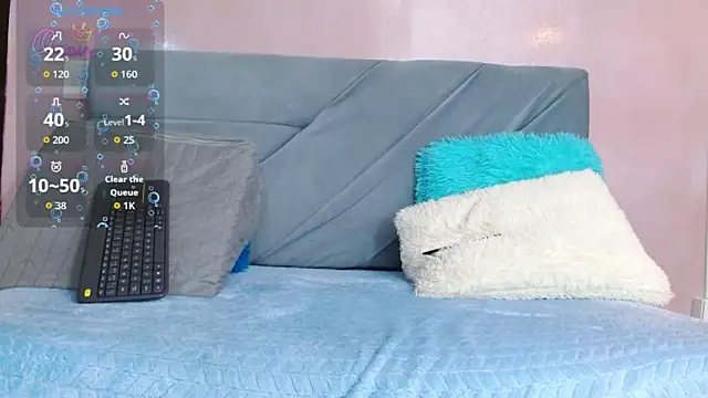 studentdeivy  online show from February 10, 2026, 12:20 pm