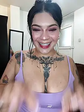 brenda palacio online show from February 18, 2026, 7:32 pm