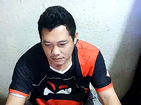 UrAsianGuy90 online show from February 3, 2026, 4:34 pm