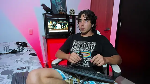 Keisuke Baji  online show from January 12, 2026, 3:28 pm