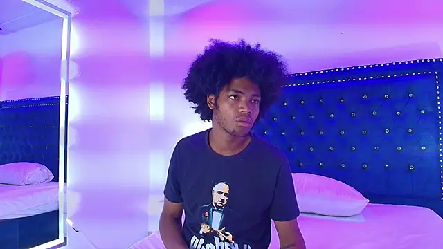 Cristal and luke online show from March 29, 2026, 3:50 am