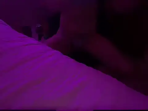 Snapshot of WarmSound chatting on January 7, 2026, 8:06 am WarmSound online show from January 7, 2026, 8:06 am