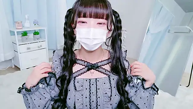 Snapshot of Nonn_chan chatting on March 1, 2026, 4:03 am Nonn chan online show from March 1, 2026, 4:03 am