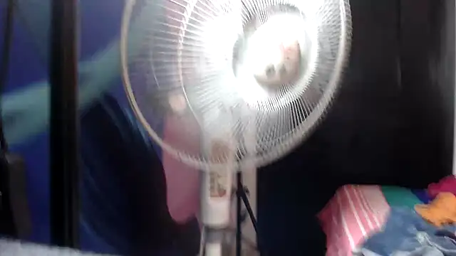 selene mist online show from February 9, 2026, 2:21 pm