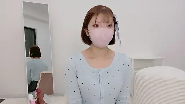 Snapshot of himarichan_v chatting on March 6, 2026, 11:50 am himarichan v online show from March 6, 2026, 11:50 am