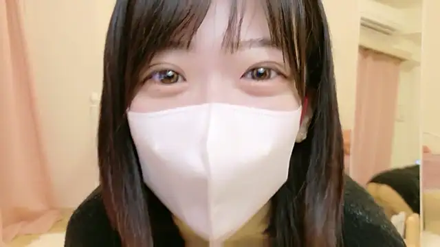 yuruchan  online show from February 16, 2026, 4:25 pm