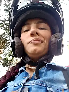 Tamara gomex online show from January 8, 2026, 1:24 pm